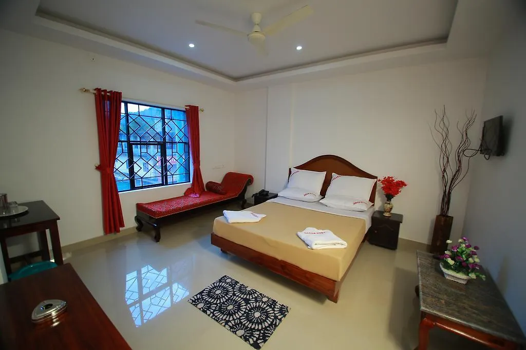Dream Home Residency Kumily 2*,