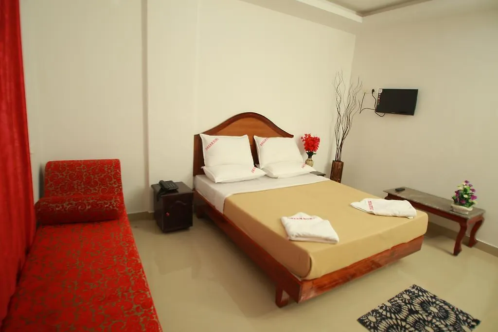 Dream Home Residency Kumily 2*,  India